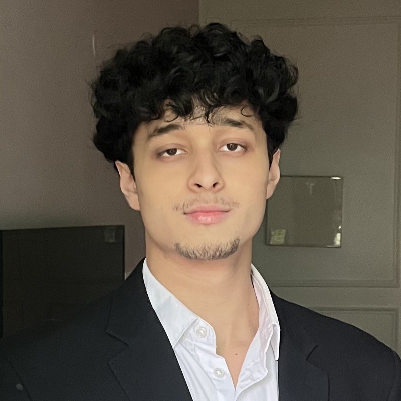 Riju Marwah headshot